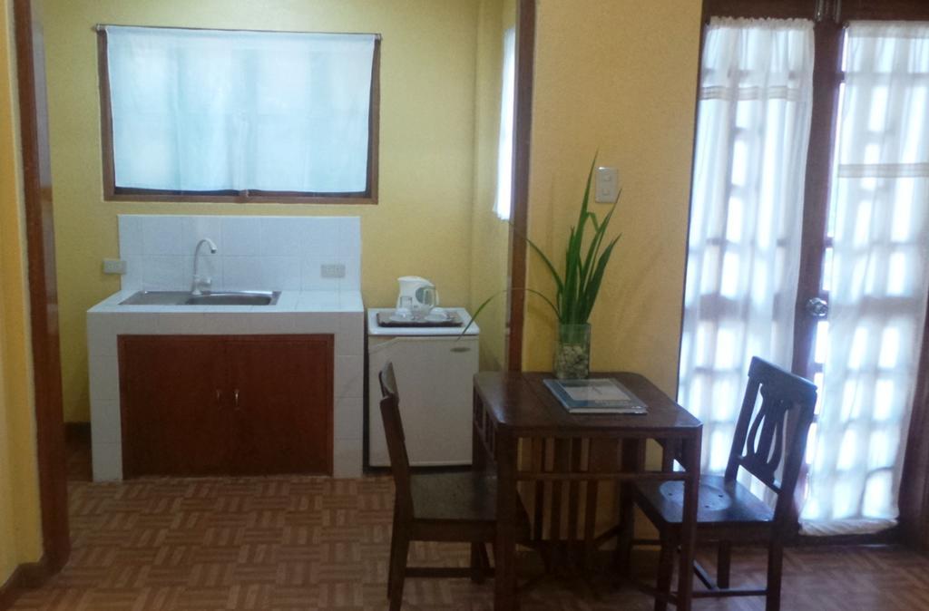 Sun Garden Hilltop Resort Manoc-Manoc Chambre photo